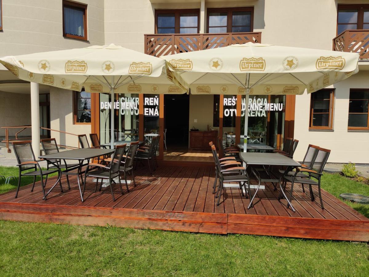Mymara 19 Apartamento Bešeňová Exterior foto